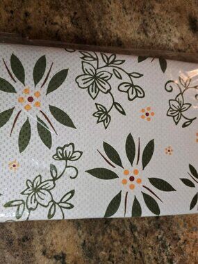 NIP - Temp-tations XL Drying Mat and (2) Microfiber Towels Set - Green